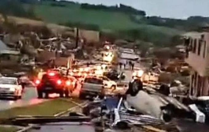 Tornado causa “cenário de guerra” e deixa 5 mortos e mais de 400 feridos no Paraná