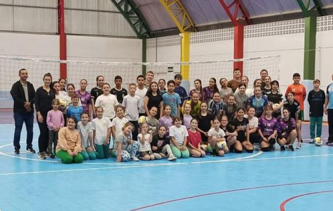 São José do Cedro lança projeto com escolinhas gratuitas para crianças e adolescentes