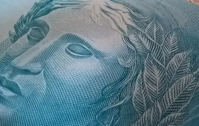 Nesta segunda-feira, beneficiários recebem última parcela de agosto do Auxílio Brasil