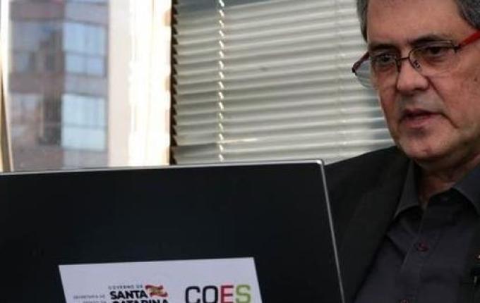 Secretário de Saúde projeta que SC terá mais 30 dias de aceleração de casos de Covid-19