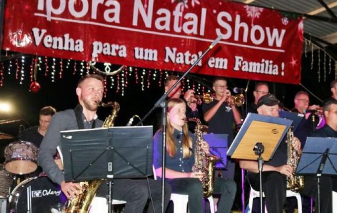 Iporã Natal Show 2023 prossegue nesta sexta-feira com atrações na Rua Coberta