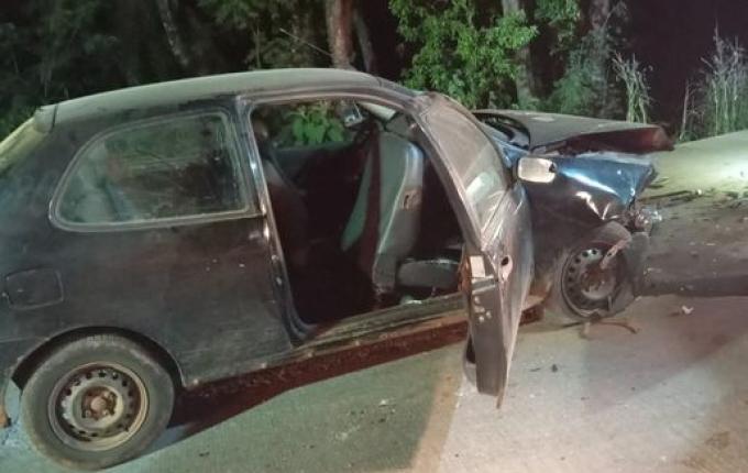 Homem morre e outros ficam feridos em colisão frontal na SC-305