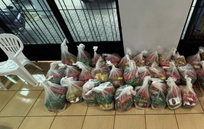 Ford Foroeste entrega cestas básicas à Assembleia de Deus de São Miguel do Oeste