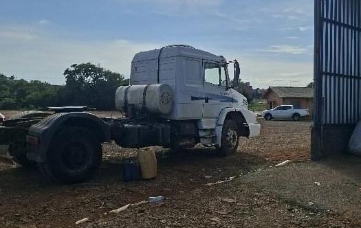 Caminhão é furtado em oficina e recuperado horas depois às margens da BR-163