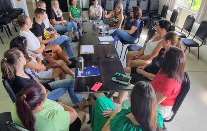 Reunião define detalhes do 1º Festival Gastronômico de Iporã do Oeste