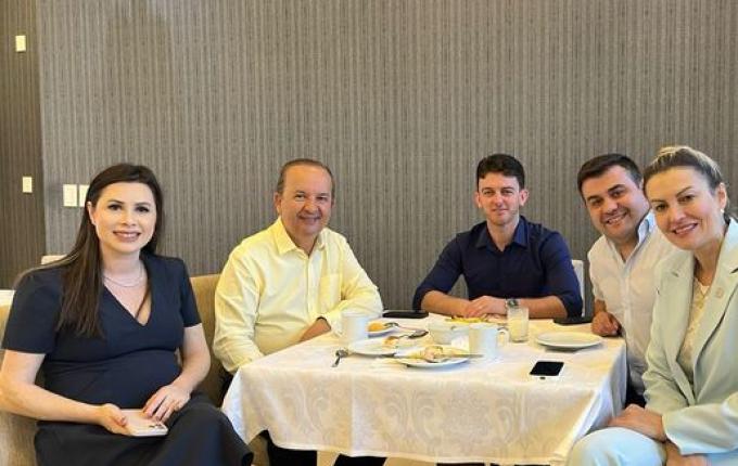 Prefeito de Mondaí participa do “Café com o Governador” e garante novos recursos