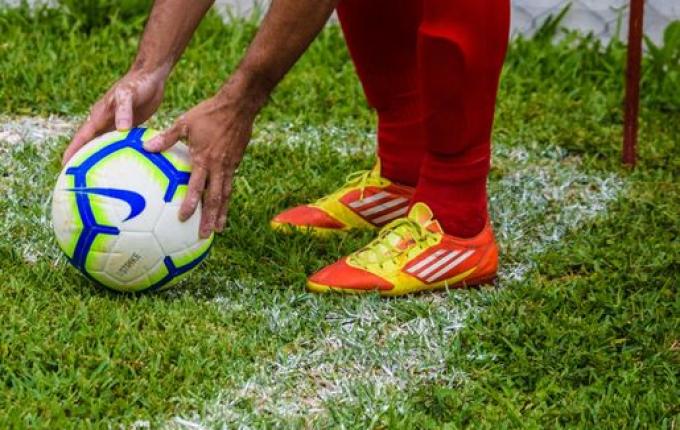 Governador recua e o futebol em Santa Catarina retorna nesta semana