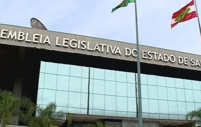 Alesc aprova diversos projetos visando auxiliar no combate ao Covid-19 em SC