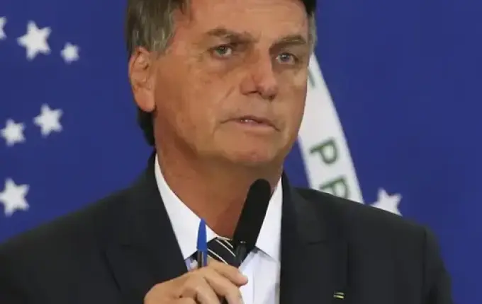 Por unanimidade, STF valida prisões de Bolsonaro e mais seis condenados