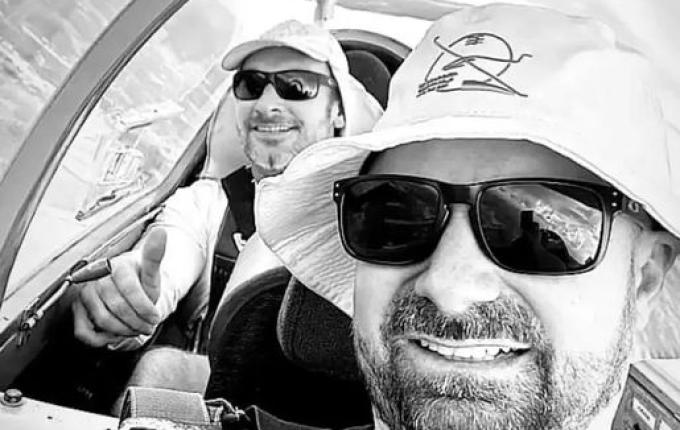 Carro cai dentro de rio e dirigentes de aeroclube morrem em SC