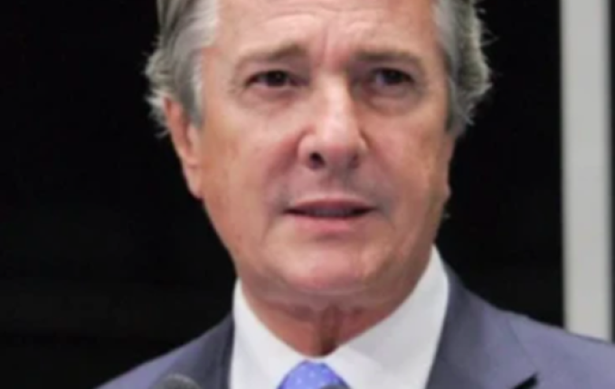 Moraes concede prisão domiciliar ao ex-presidente Fernando Collor