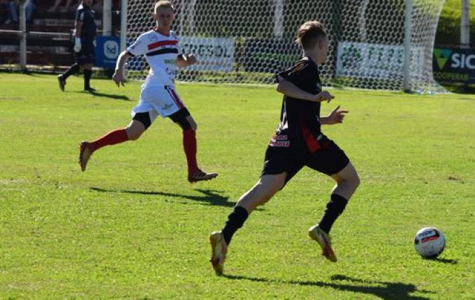 Cometa vence nos pênaltis o Guarani e está na final da Taça D´Lamb Sports