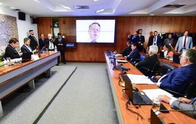 Comissão do Senado aprova envio de denúncias de ex-assessor de Moraes a réus do 8/1