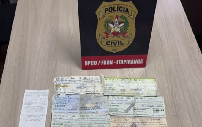 Polícia Civil cumpre mandado em casa de investigado por golpes que somam mais de R$ 1 milhão