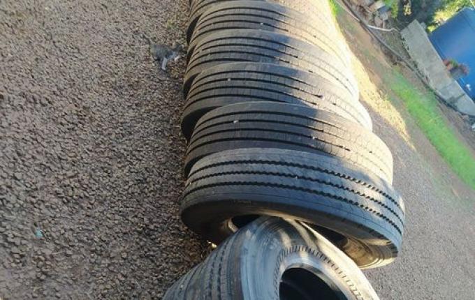 Polícia encontra 14 pneus do Paraguai no interior de Descanso