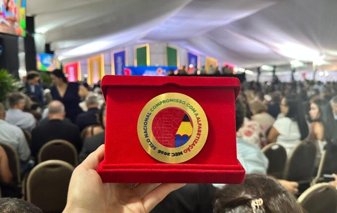MEC premia municípios da região por alfabetização de alunos