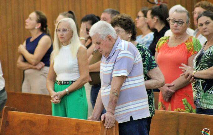 Missa de Lava-Pés abre celebrações do Tríduo Pascal em São Miguel do Oeste