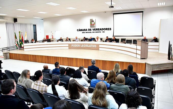 Vereadores aprovam projeto que institui o “Dia da Família” em SMO