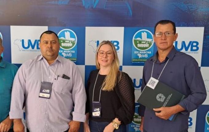 Vereadores de Bandeirante participam da Marcha dos Legislativos em Brasília