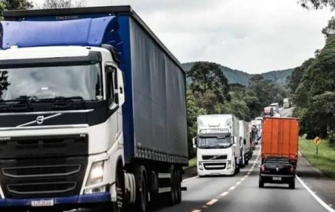 Mais da metade das rodovias de SC apresenta problemas, aponta pesquisa da CNT