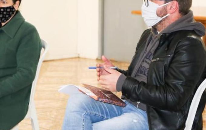 Secretário de Agricultura de Palma Sola apresenta programas aos feirantes