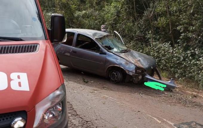 Saída de pista deixa um ferido na SC-161