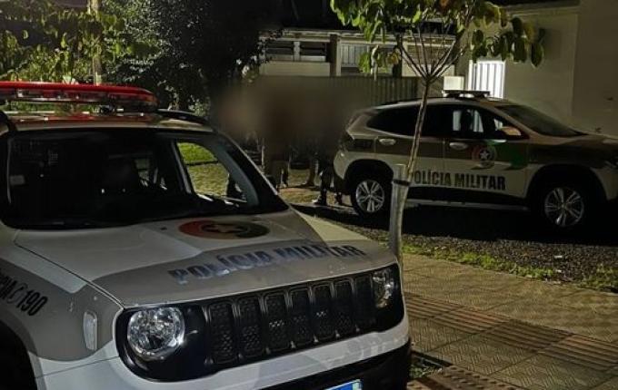 Homem vai preso após tentar furtar cachorro de ONG e ameaçar mulher em SMO