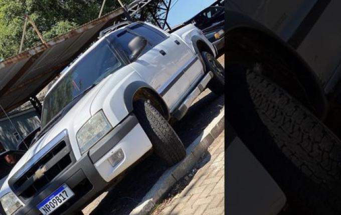 SMO: Homem pede para testar camionete de revenda e não devolve mais o veículo