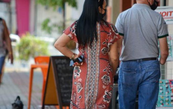 Inflação assusta consumidor e varejo de SC recua mais de 10% em agosto