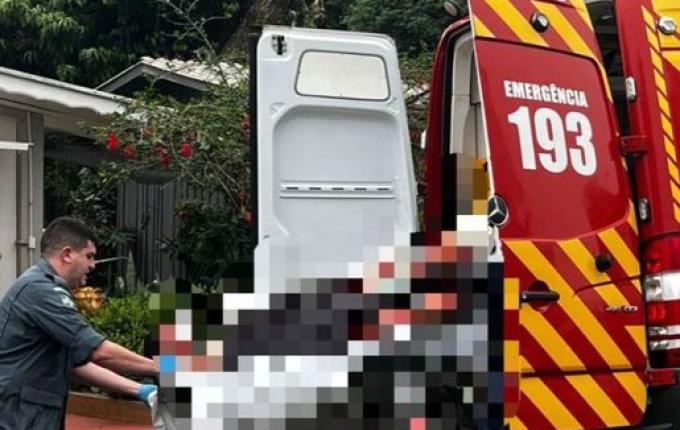 PM prende homem suspeito de invadir casa e agredir idosa em SMOeste