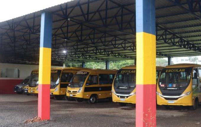 Administração Municipal inaugura barracão da garagem do transporte escolar