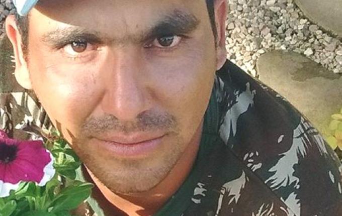 Brasileiro suspeito de degolar mulher na frente das filhas é preso