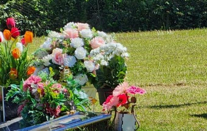 Cemitério Parque Jardins dos Ipês realiza Celebração Ecumênica