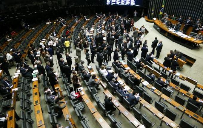 PEC da transição deve ser votada nesta terça-feira na Câmara dos Deputados