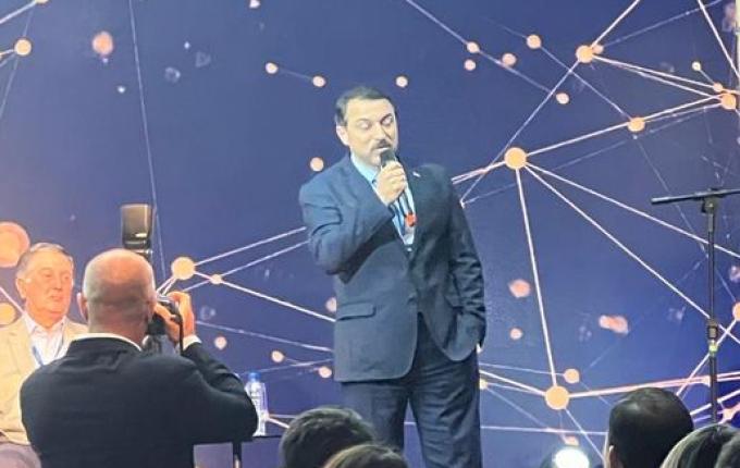 Continua em Florianópolis o 18º Congresso Catarinense de Rádio e TV