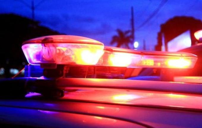 Com COVID-19, mulher é flagrada indo à farmácia e sorveteria em Paraíso