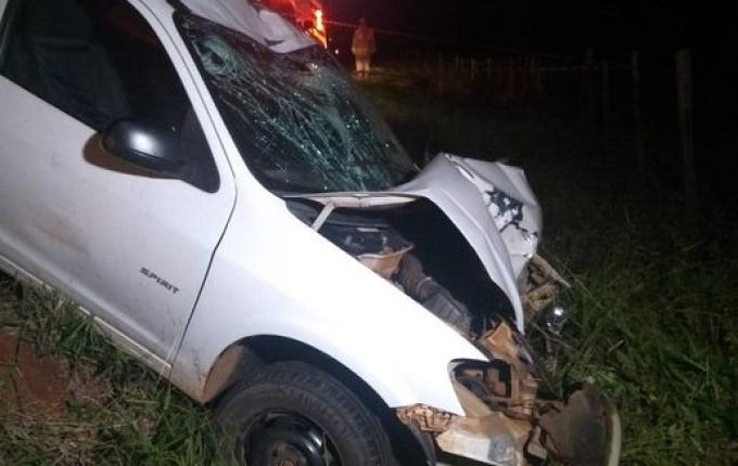 Duas pessoas morrem em colisão na PR-180