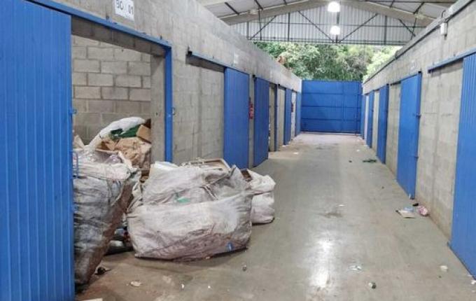 "Associação de Catadores deveria se programar para recolha de materiais"