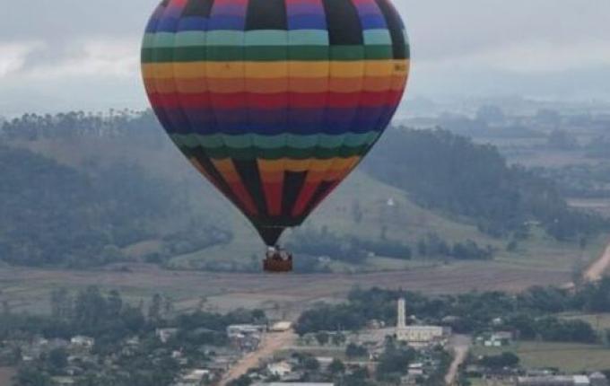 Queda de balão que deixou oito mortos em SC completa dois meses e investigações continuam