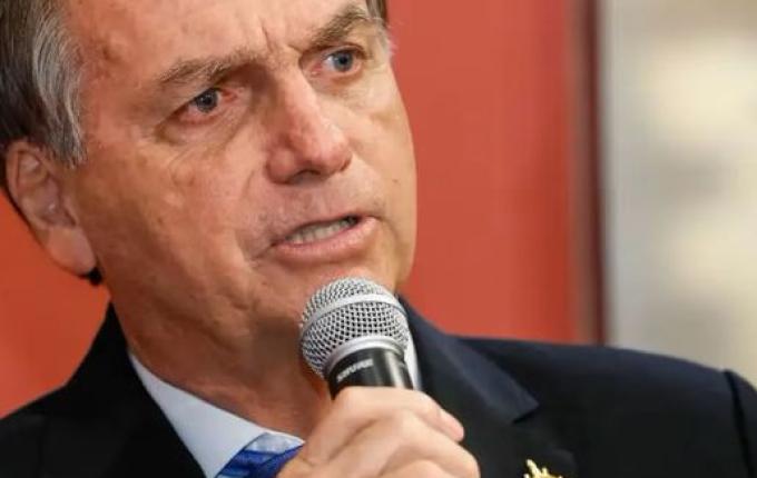 Bolsonaro foi o principal destinatário de ações clandestinas da Abin, diz PF