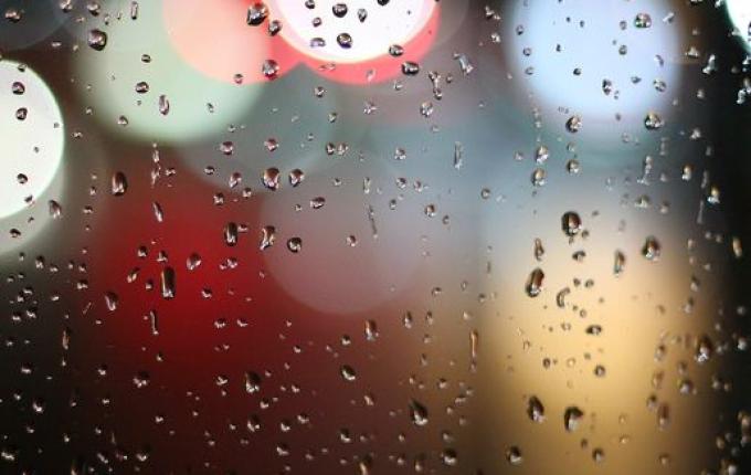 Semana em SC começa com chance de pancadas de chuva e temporais