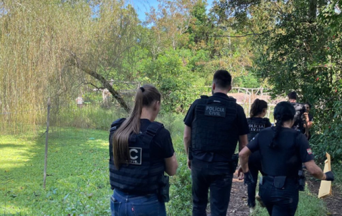 Operação da Polícia Civil resulta em apreensões e bloqueio de R$ 250 mil