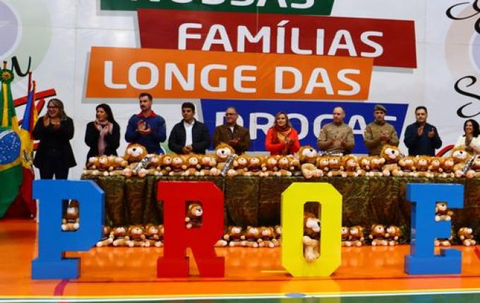 Maior formatura do Proerd em Campo Erê forma 580 participantes