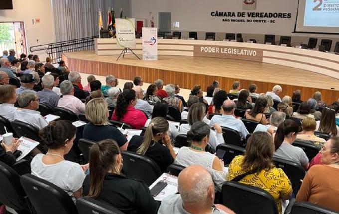 São Miguel do Oeste debate equidade e direitos na 2ª Conferência da Pessoa Idosa