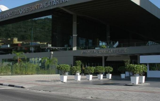 Líderes têm cinco sessões para indicar membros da comissão do impeachment