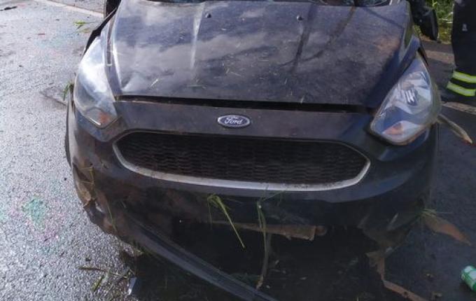 Acidente deixa motorista ferido na SC-160