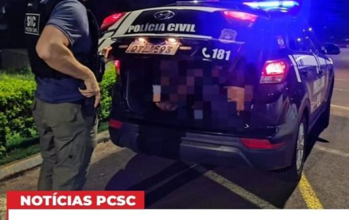 Homem é preso por furtar sacos de gelo em posto de combustível