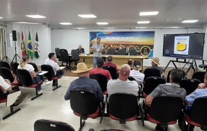 Piscicultores de SMO discutem fortalecimento do setor em reunião com prefeitura