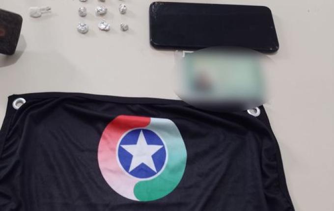 Polícia Militar conduz três suspeitos e apreende entorpecentes em SMOeste