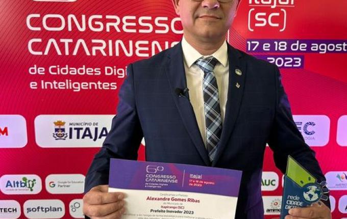 Plataforma Itapiranga Mais Emprego é destaque estadual